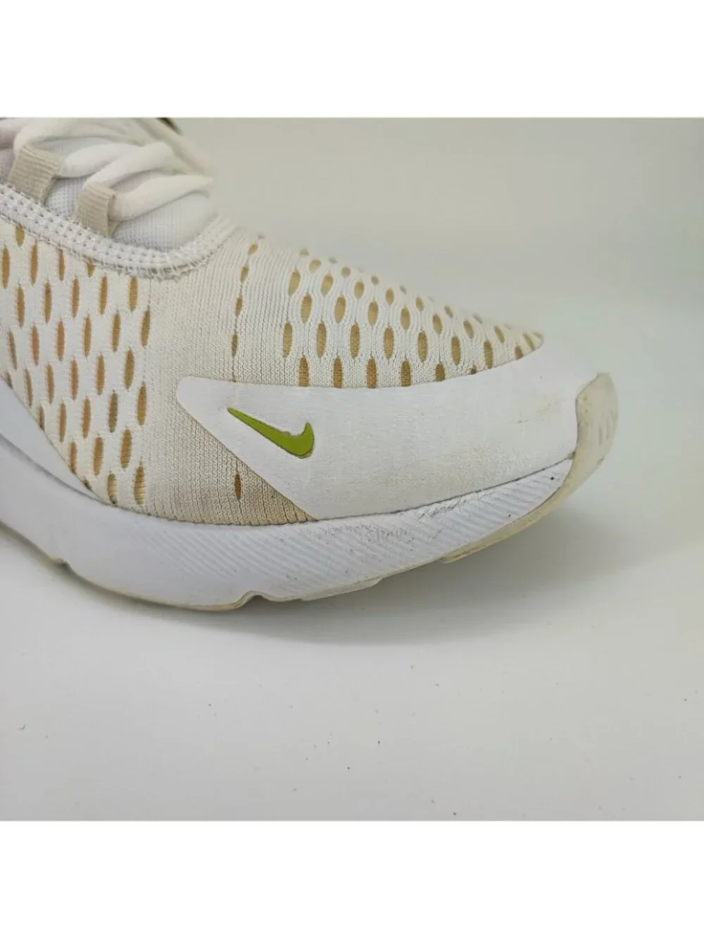 Nike Air Max 270 Women's Size 7.5 US Sneakers Mesh White DV2184-100